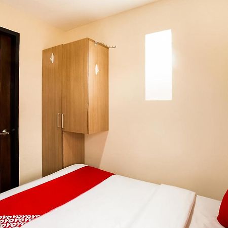 Oyo 199 Solange Apartelle Davao Екстер'єр фото