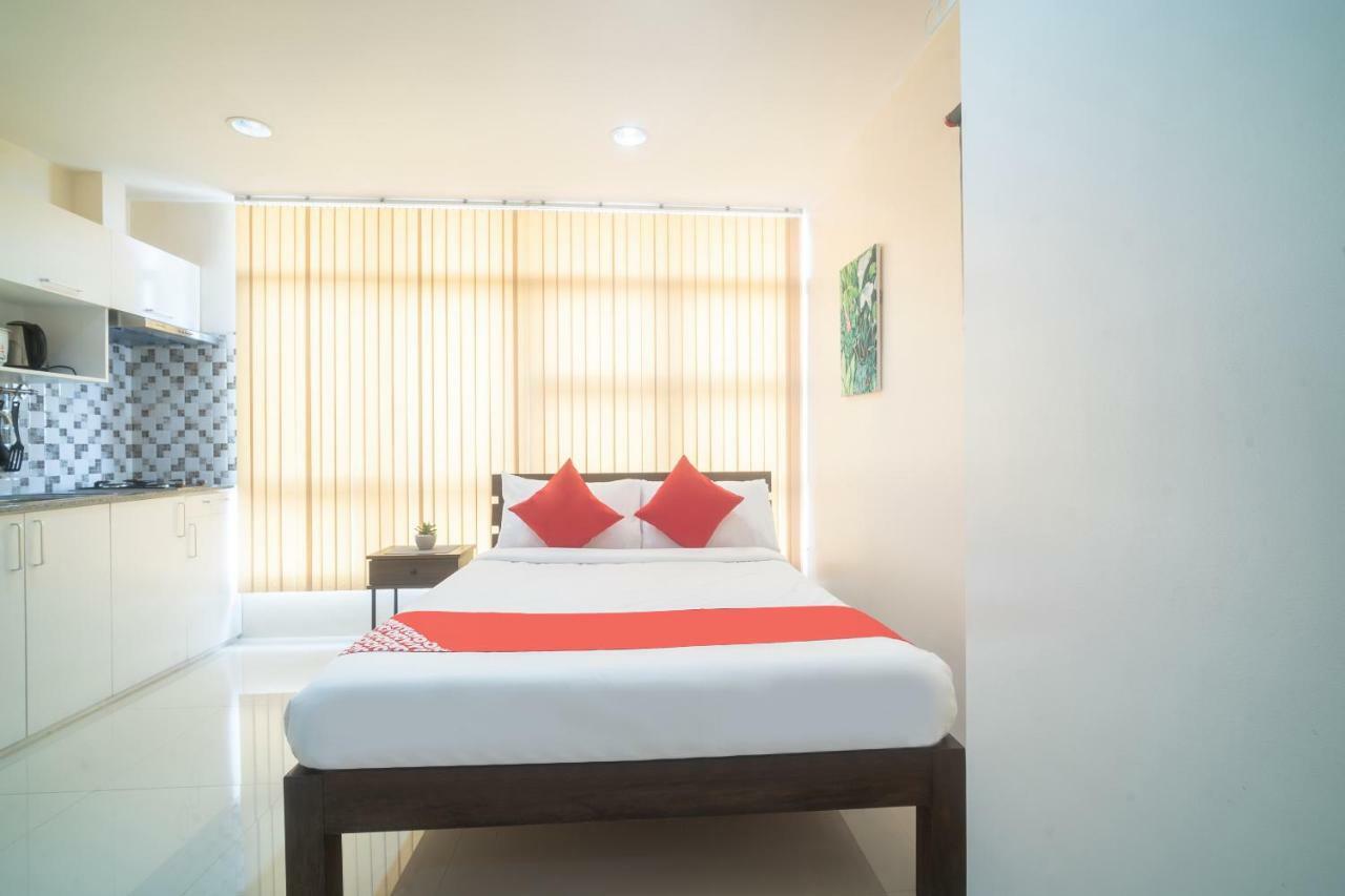 Oyo 199 Solange Apartelle Davao Екстер'єр фото