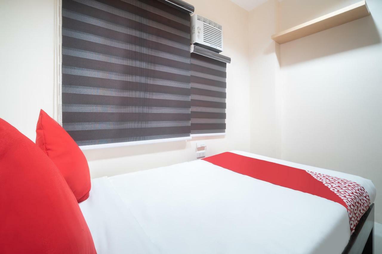 Oyo 199 Solange Apartelle Davao Екстер'єр фото
